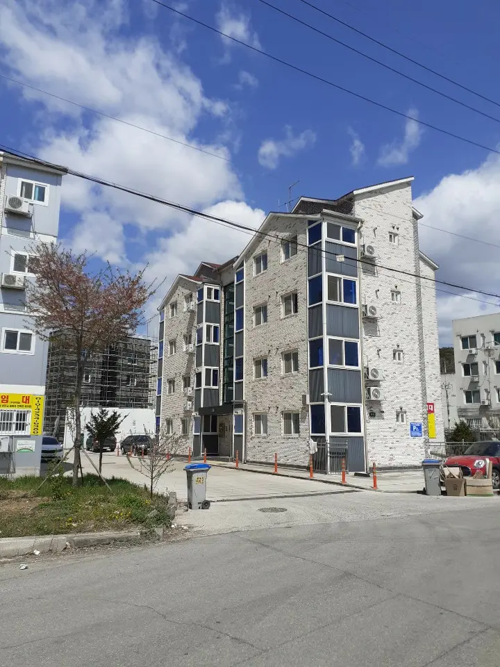 Gyeonggi Paju walkable & workation & forest retreat House 1BR & sleeps 2 Room 102 Netflix + YouTube [Electric bed mat used] Cover Photo