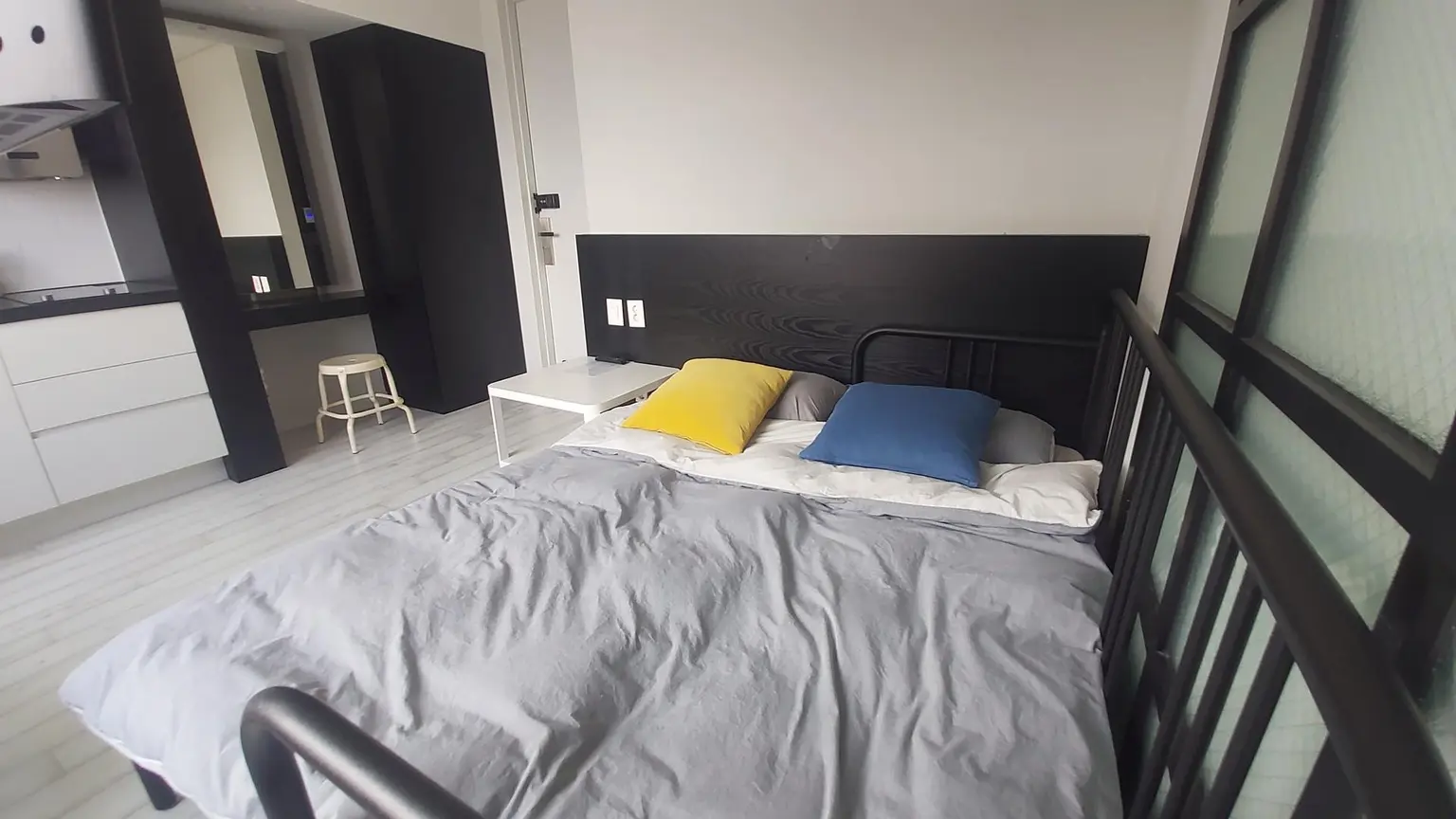 제주 조천 전망좋은 스위스마을 2층 202호_ 오늘 이야기 - image4