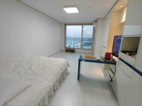 Gangwon Gangneung Jumunjin Ocean View 7th Floor One Room - main image