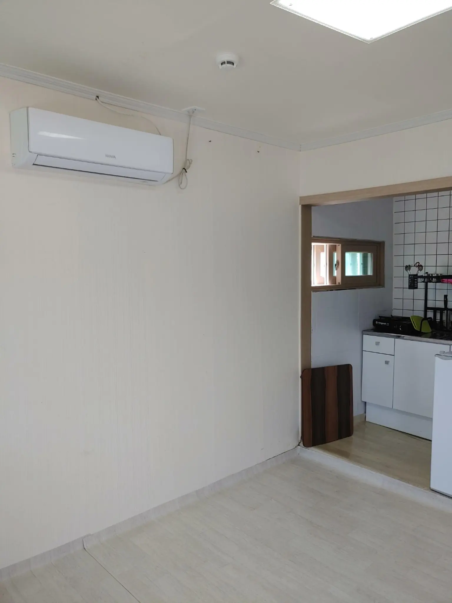 Gangwon Gosung One-room stay right in front of Baekdo Beach - main image