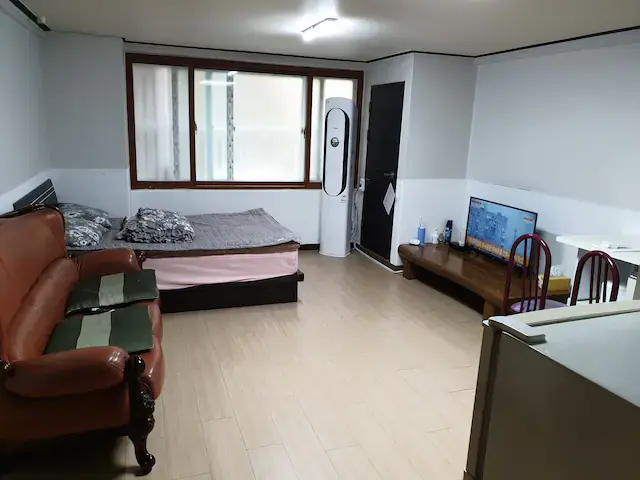 Busan Haeundae One-room apartment 2 near Haewoljeong on Dalmaji-gil - main image