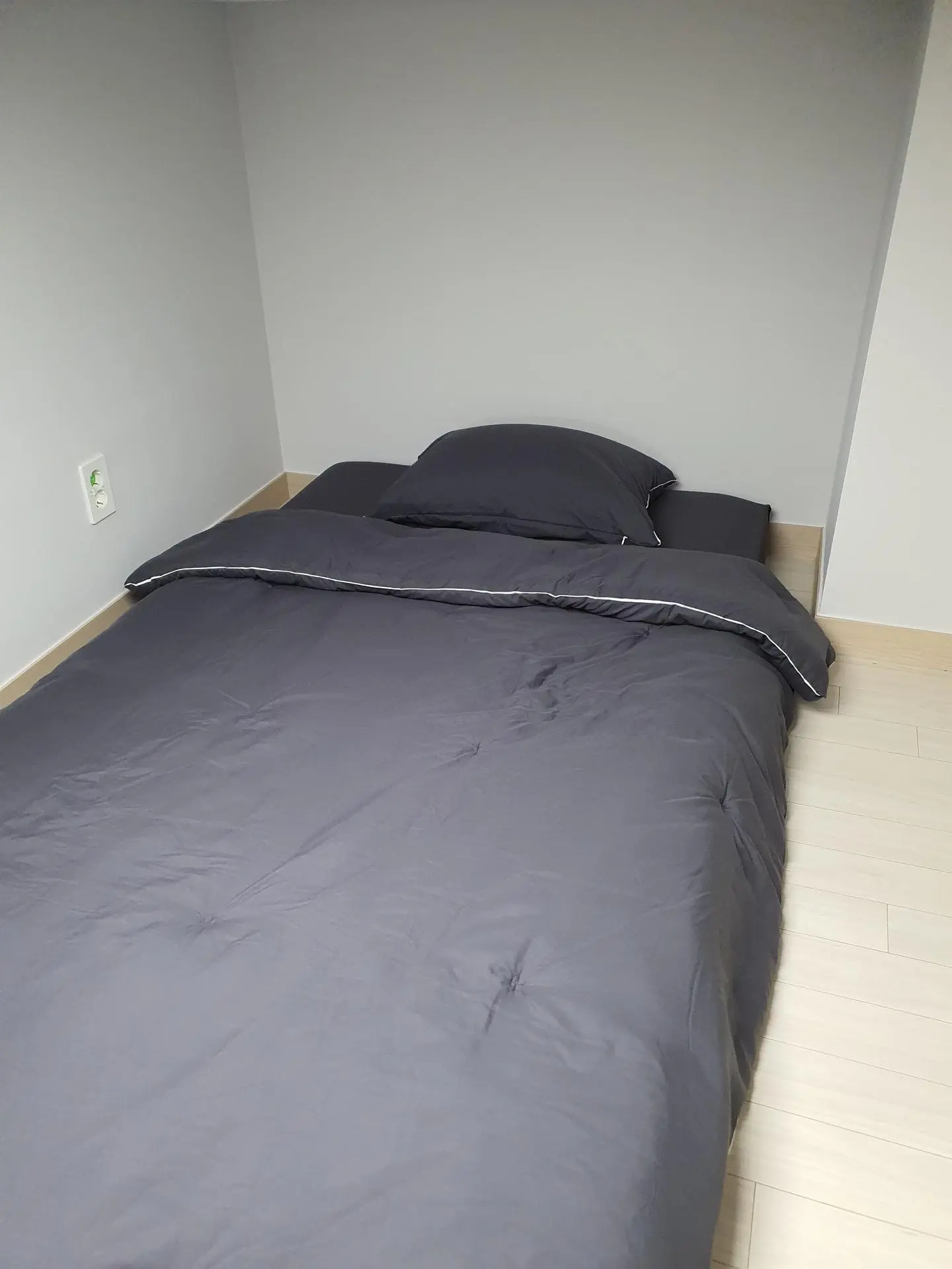 Seoul Gwangjin By Konkuk University Sejong University On Starbucks Cozy House - image1