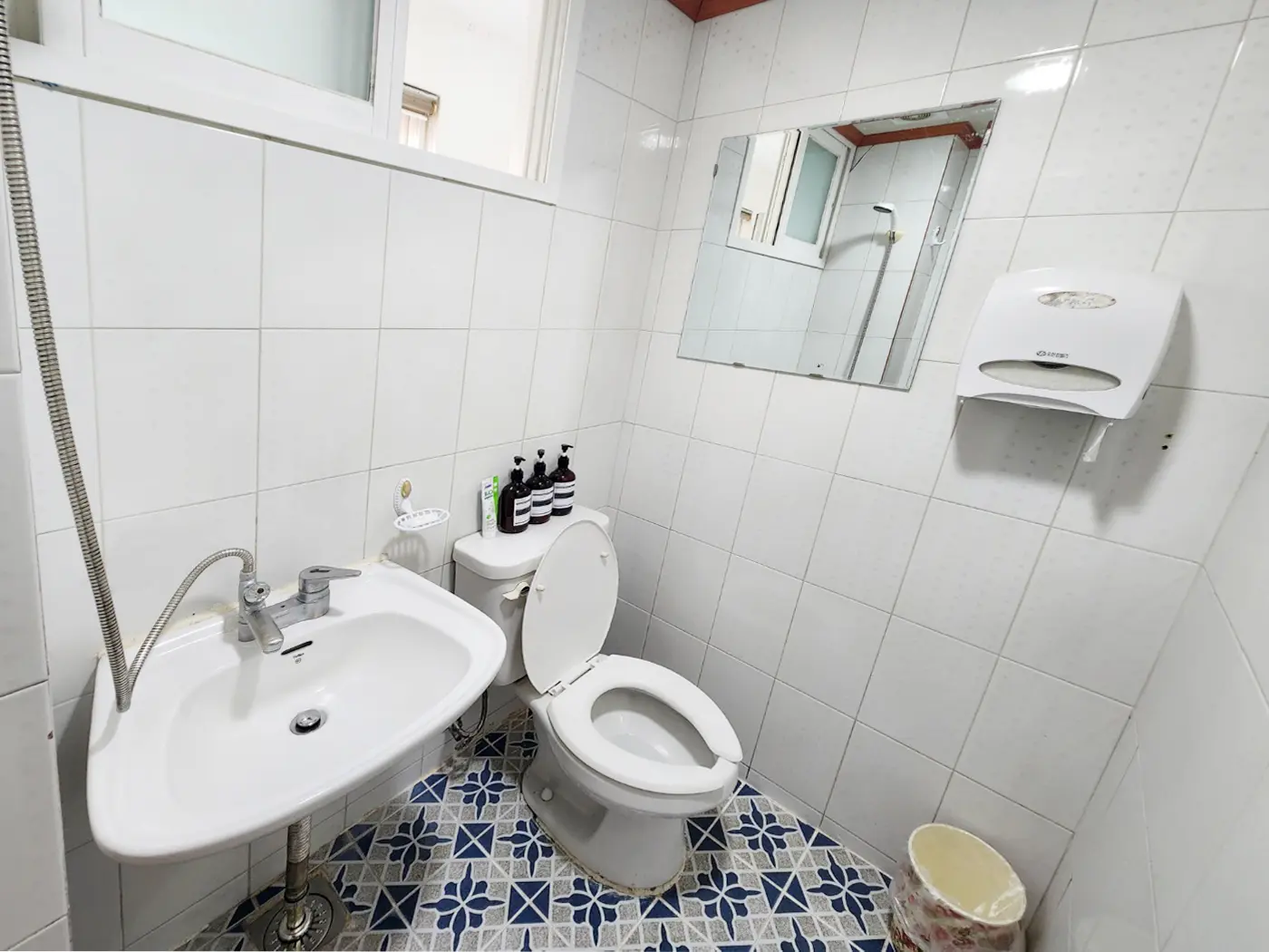 Other spaces photo 3 - 7 minutes walk from Gangchon Station, Elysian Gangchon Season Room, Monthly Living Available (1BR & sleeps 2)