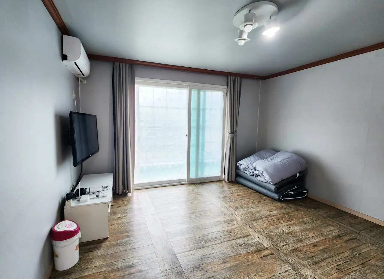 Other spaces photo 1 - 7 minutes walk from Gangchon Station, Elysian Gangchon Season Room, Monthly Living Available (1BR & sleeps 2)