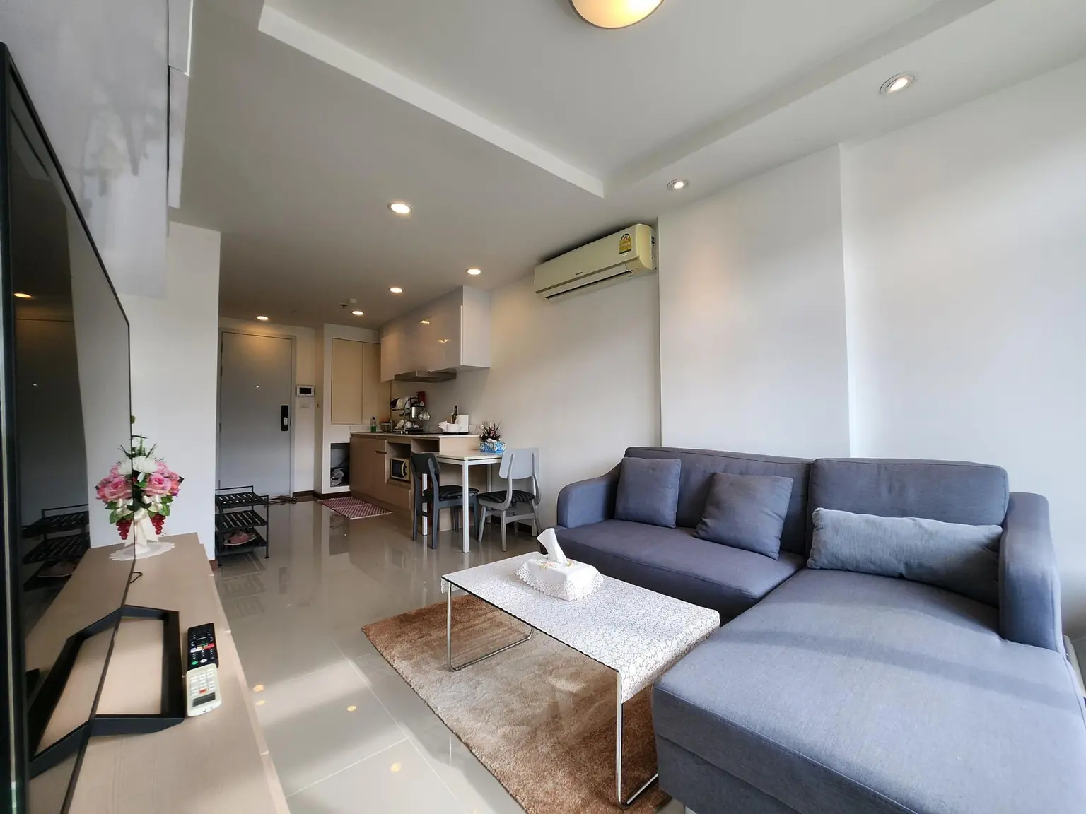 Chiang Mai_Unique Condo 2 One-bedroom #503 located in the heart of Nimmanhaemin alley - main image