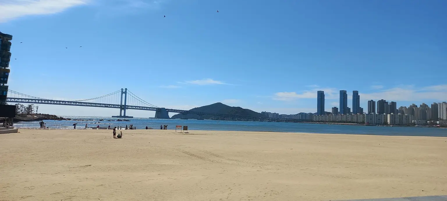 부산 수영 광안리 바닷가 근처 숙소 - main image