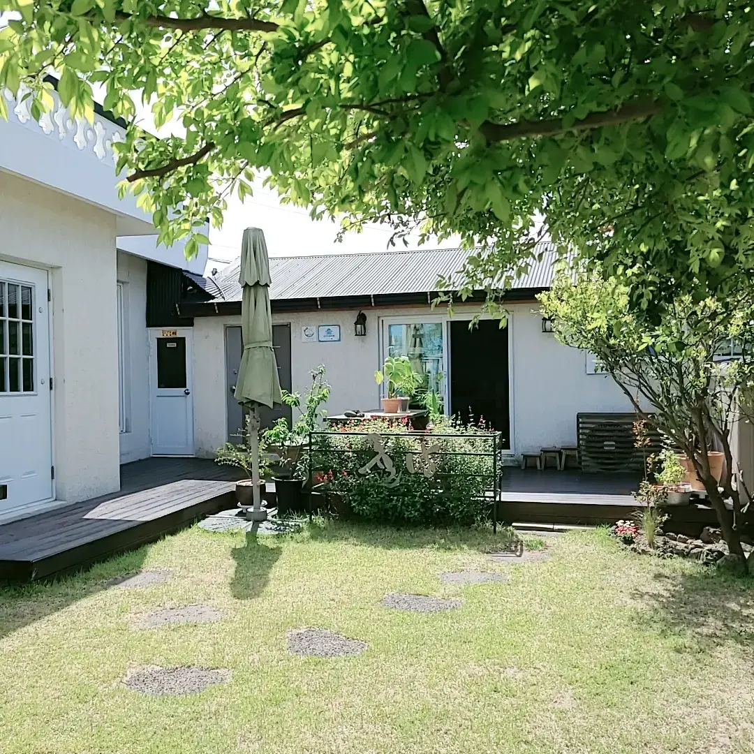 Jeju Seogwipo Andeok-myeon Doldam Grass Yard Accommodation - main image