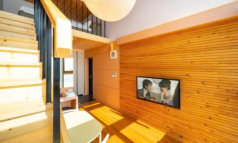 Gyeongbuk Pohang Ocean view in all rooms, accommodation in front of the sea, room 202, near Guryongpo - image3