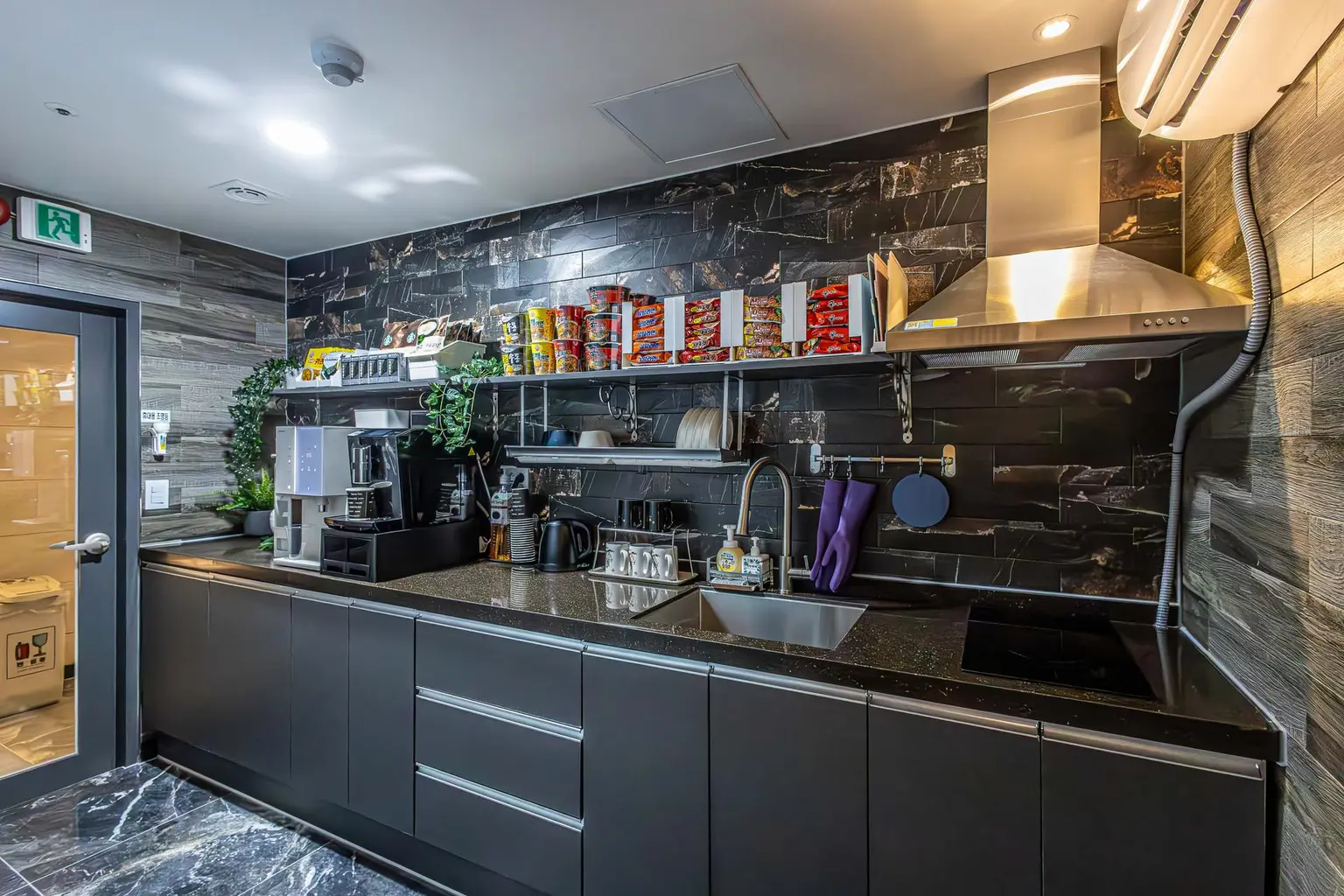 Seoul Dongdaemun 3-minute walk from Janghanpyeong Station, fully-equipped one-room tel - Type C - image7