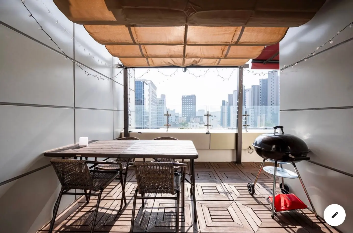 Seoul Seocho Gangnam Station Hotel Suite with Terrace 20th Floor - main image