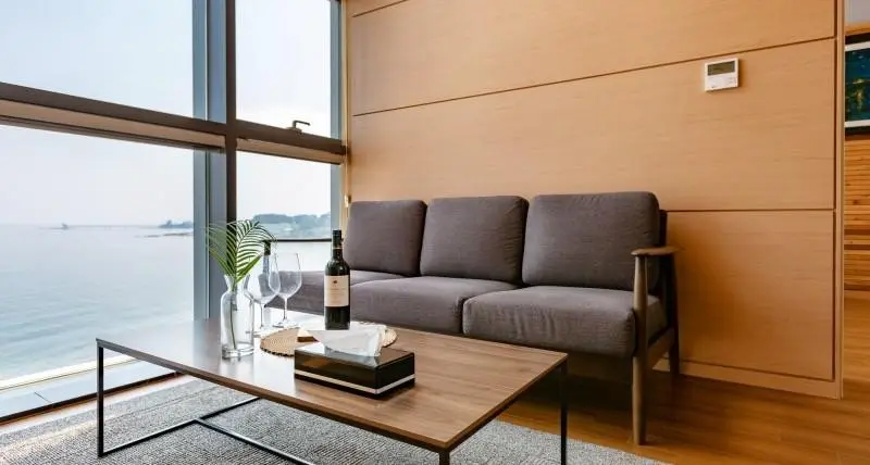 Gyeongbuk Pohang Ocean view in all rooms, accommodation in front of the sea, room 201, near Guryongpo - image5