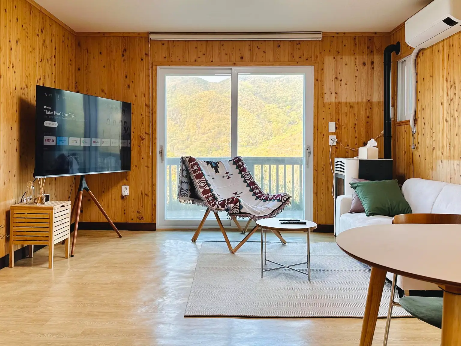 Chungbuk Danyang A country house in a mountain village where you can enjoy a quiet rest - main image
