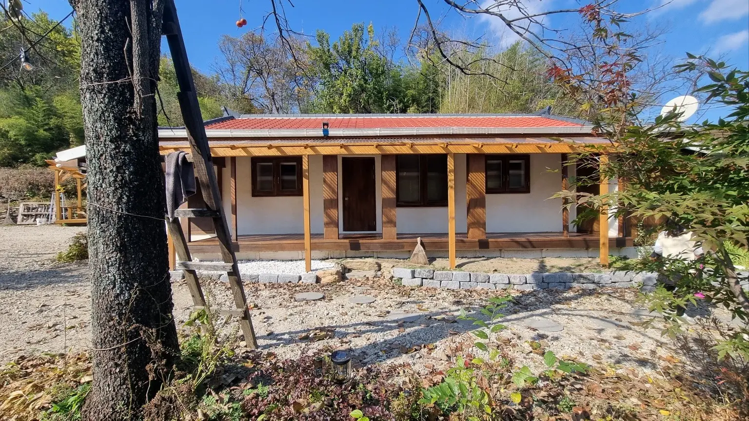 충남 금산 숲세권·마당 있는·시골 살기 독채 투룸·최대 4인 인스타 감성이 아닌 흔한 독채 시골집 대표 사진