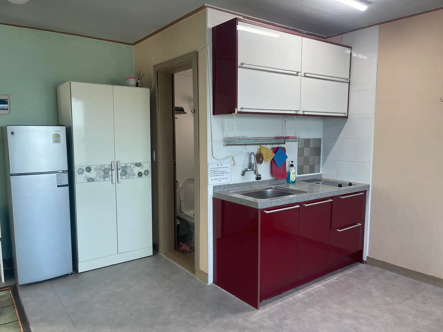 Ulsan Ulju 2nd floor pink 1 pension with ocean view, 5 minutes walk from Ganjeolgot - image5