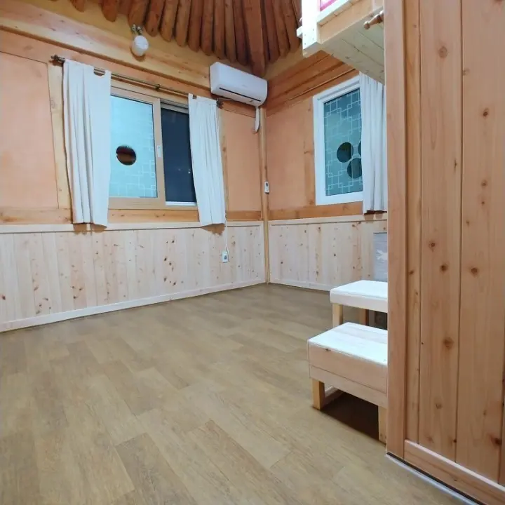 Mokpo, Jeollanam-do Traditional Hanok Guesthouse 202 located at the foot of Yudalsan Sculpture Park - main image