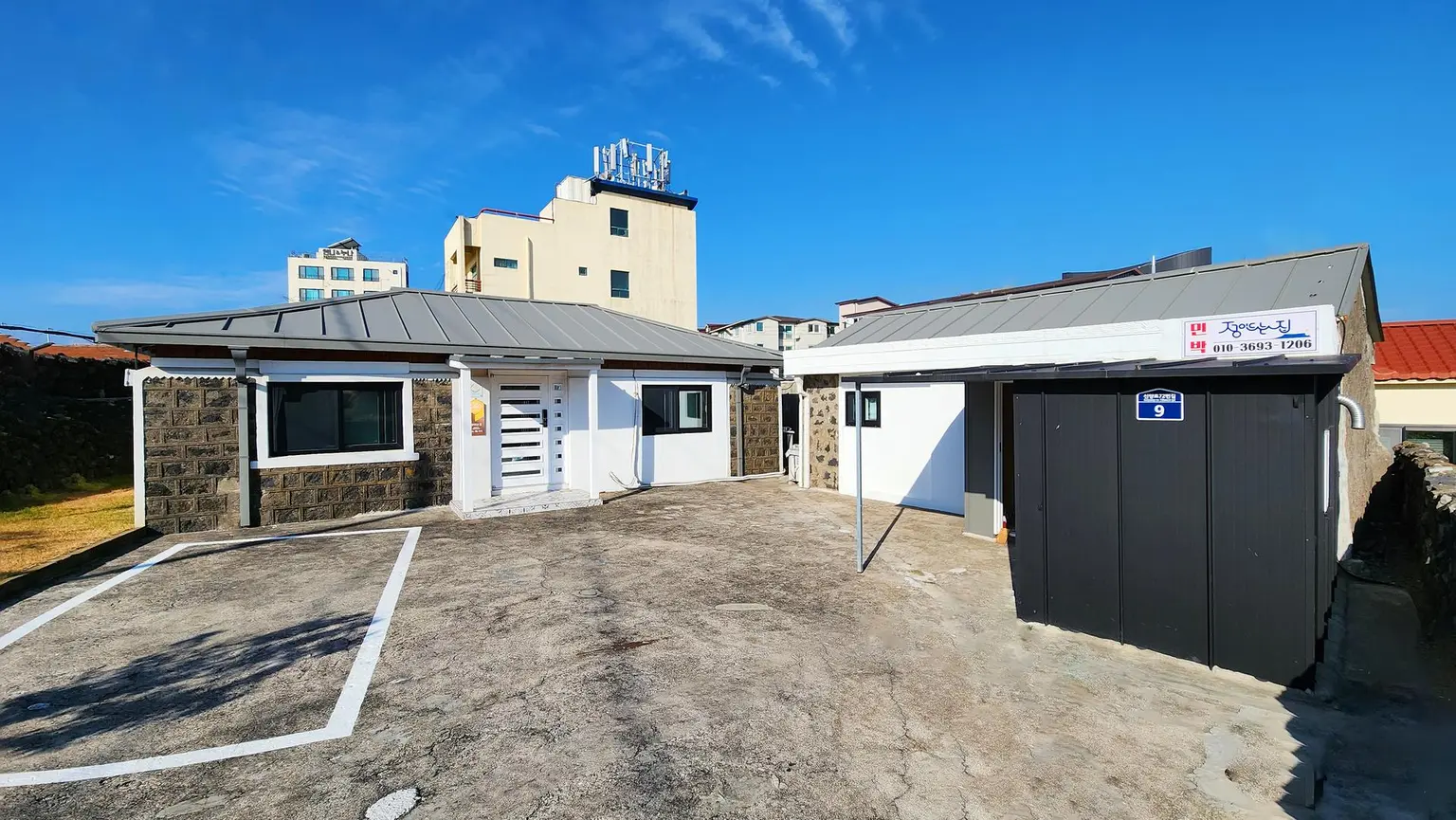 西帰浦城山 海近・徒歩圏内・庭付き 家全体 2ベッドルーム・最大6名 フルオプションの石屋独채生活形宿所ジオハウス 代表写真
