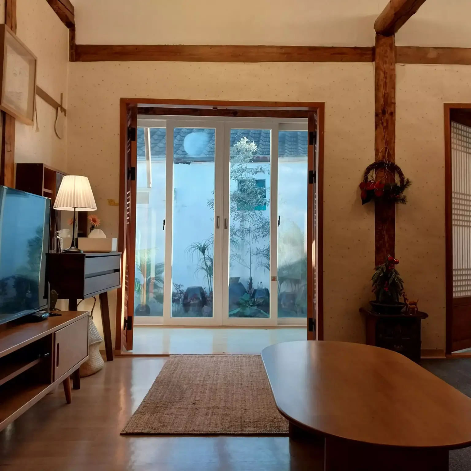 全北全州 韓屋村近くの静かな住宅街韓屋 - main image
