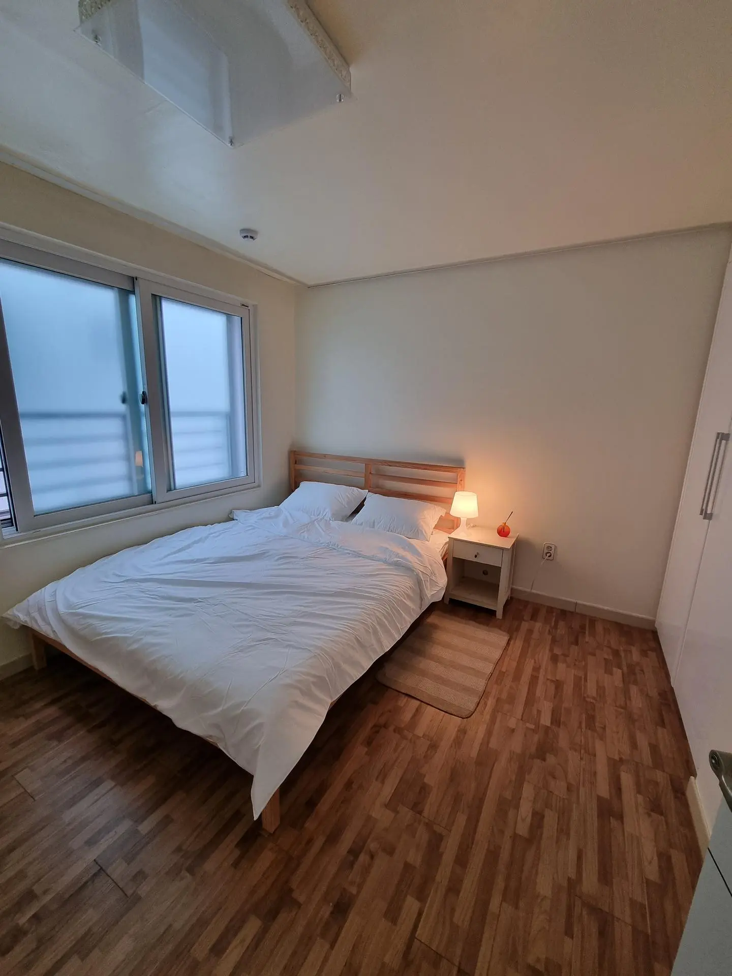 Gyeonggi Goyang walkable & workation House 2BR & sleeps 4 Spacious house Starfield Wonheung Samsong Full option Clean Cover Photo