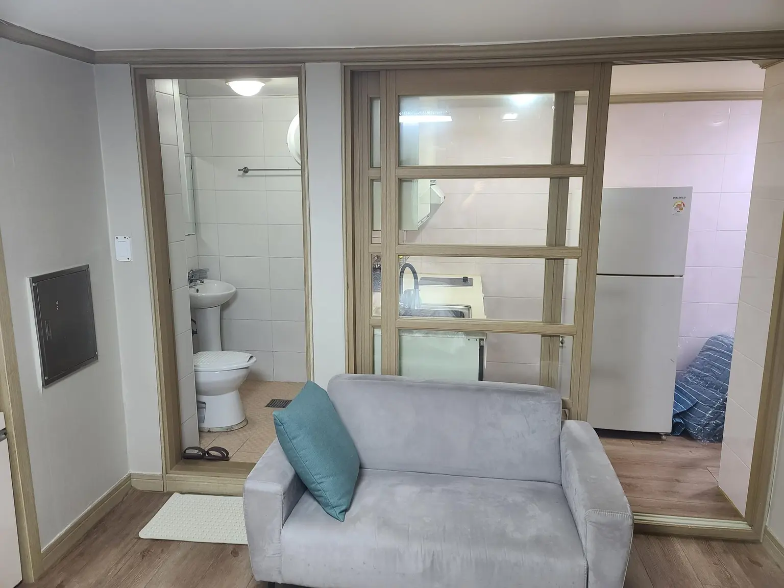 부산 동구 첼로하우스 원룸 202호 - image2