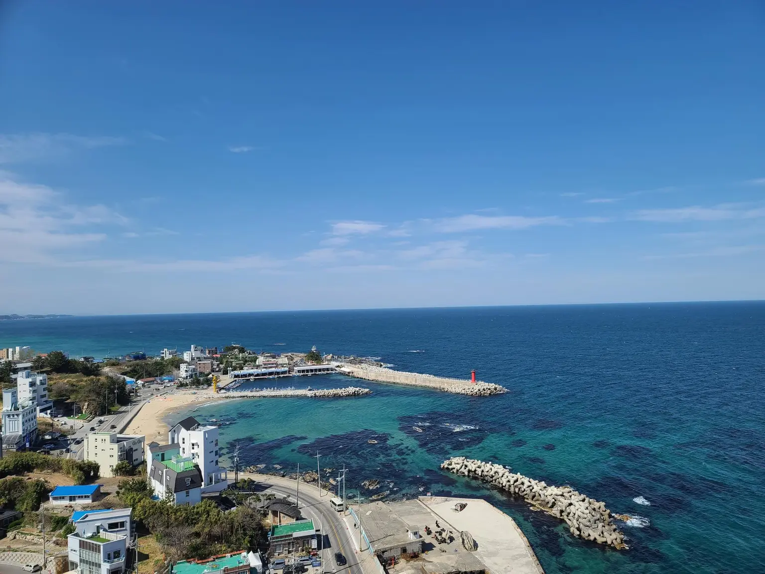 Gangneung Jumunjin Ocean view full option apartment with outdoor terrace - image8