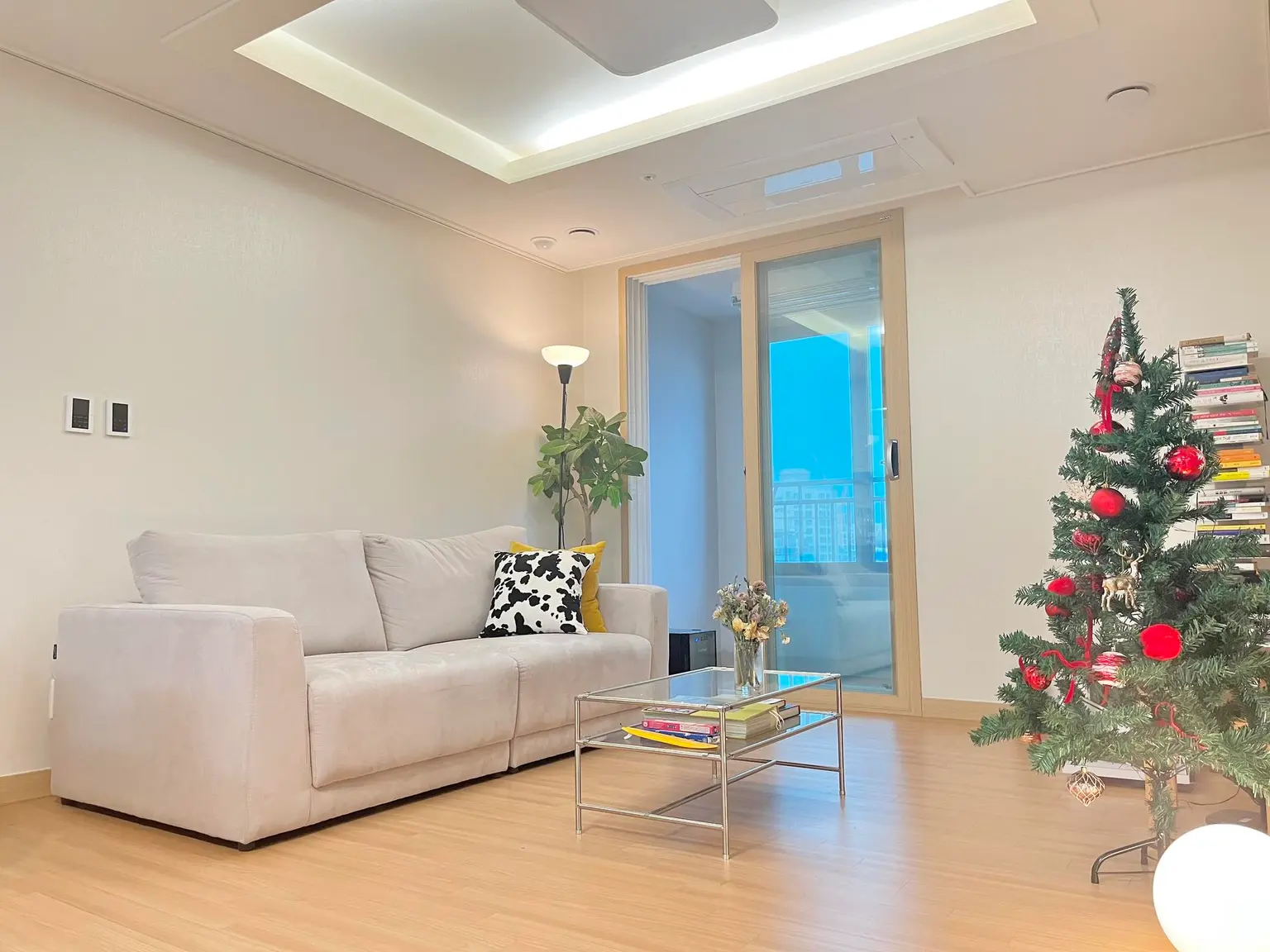 Seoul Jongno 21 pyeong two-room apartment 5 minutes walk from Bomun Station - main image