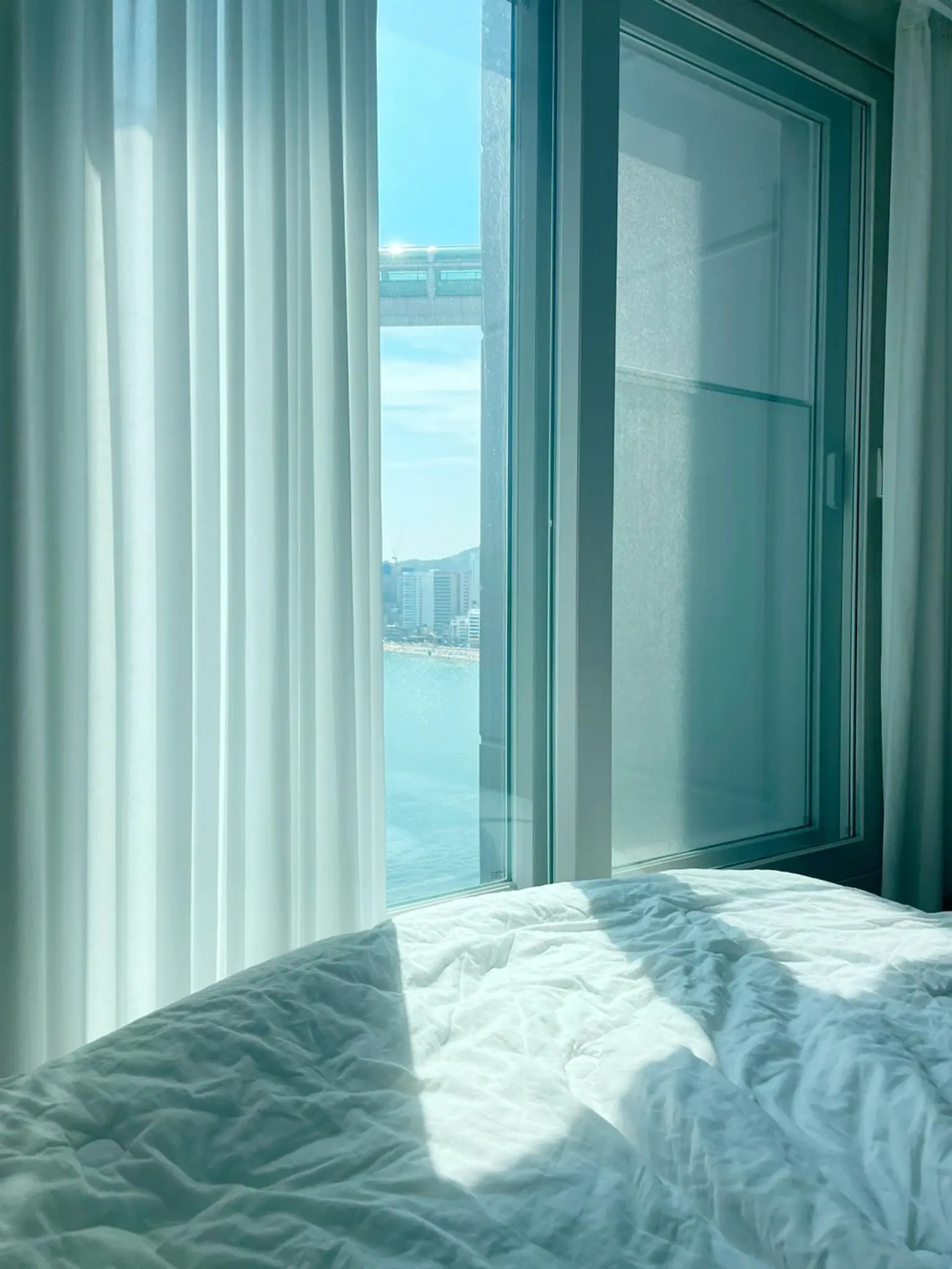 Busan Suyeong #Gwangalli Beach! Ocean View Sauna Gym - Netflix - main image