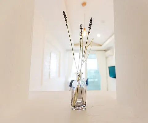 Taean, Chungnam White Tone Pension right in front of Cheongpodae Beach #Spa #Erinzium - image4