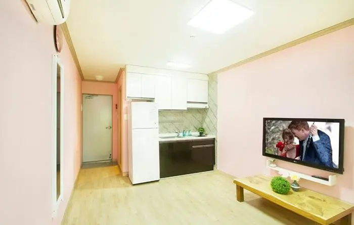 忠南保宁 大川海水浴场步行5分钟即可到达的Pension Cappuccino 3（暖炕） - main image
