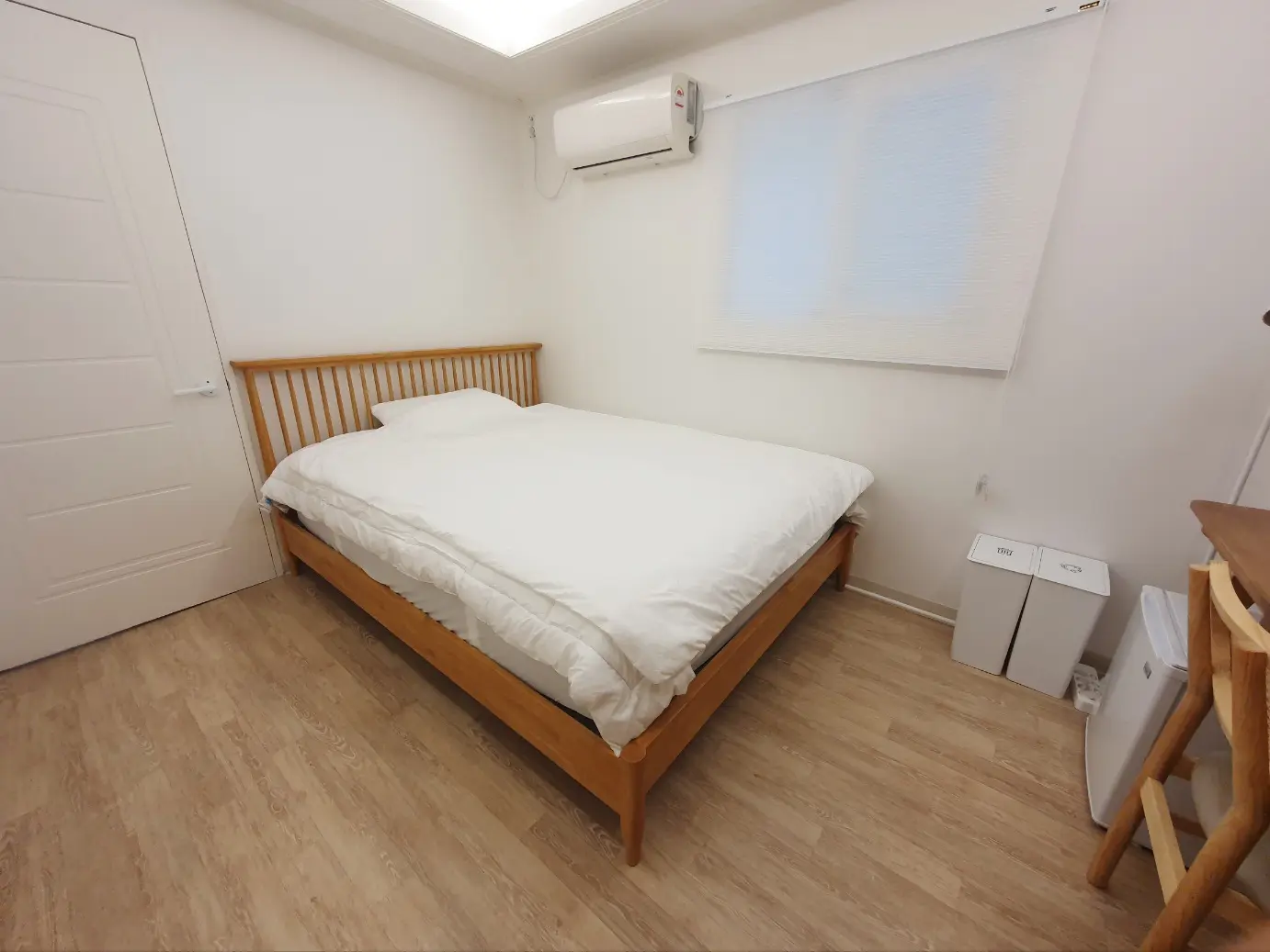 Seoul Seongbuk walkable & workation stay 1BR & sleeps 2 Simple & Modern Retro Korea University Jongam-dong Stay One Room SA306 Cover Photo
