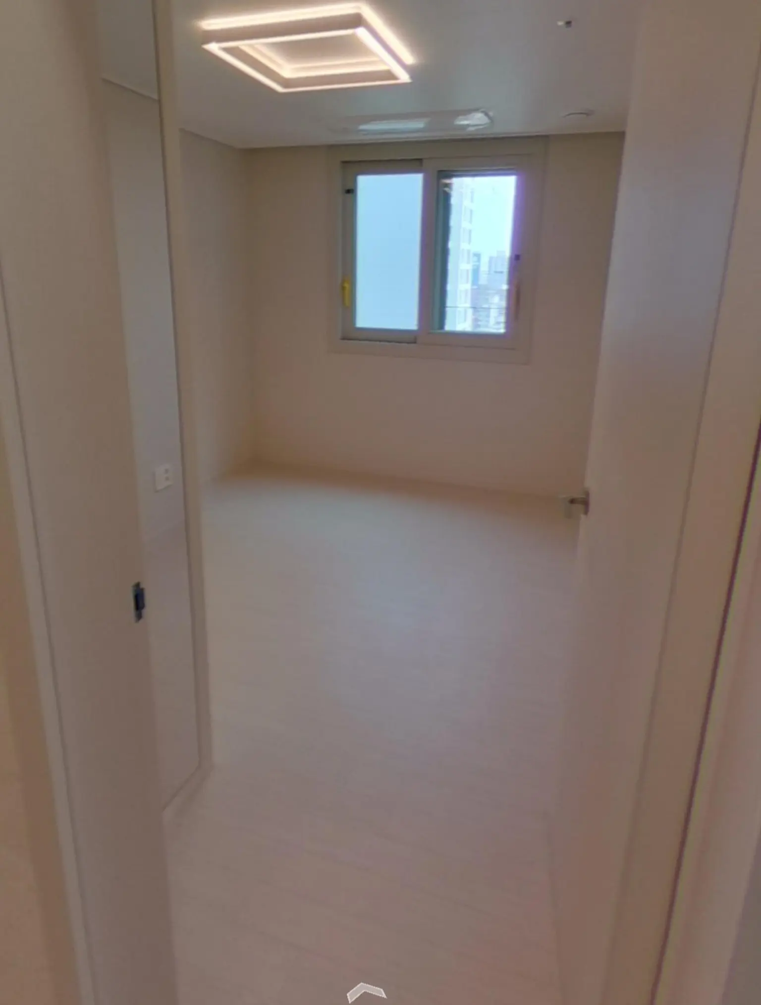 Incheon Michuhol Juan New Apartment Room 3 - image6
