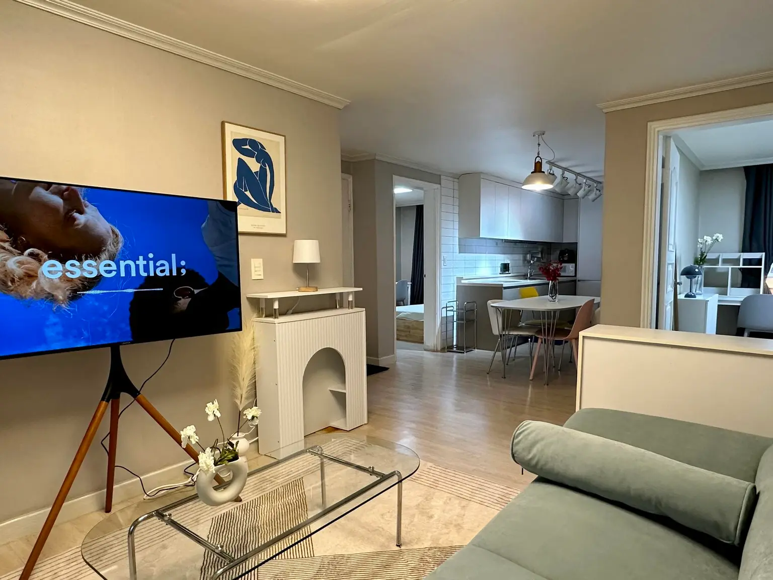 Seoul Mapo-gu 7-minute walk from Hapjeong Station, three-room - main image