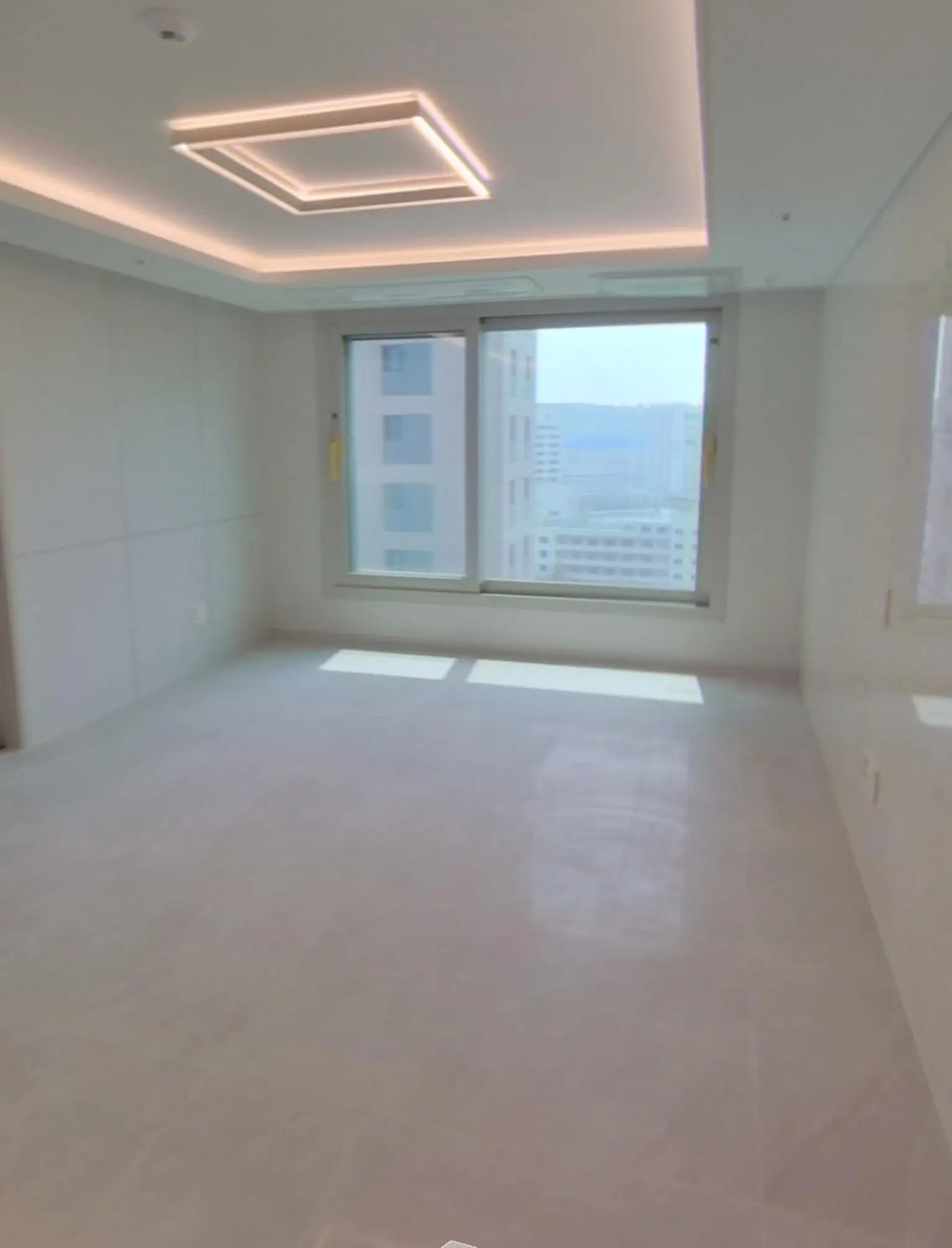 Incheon Michuhol Juan New Apartment Room 3 - main image