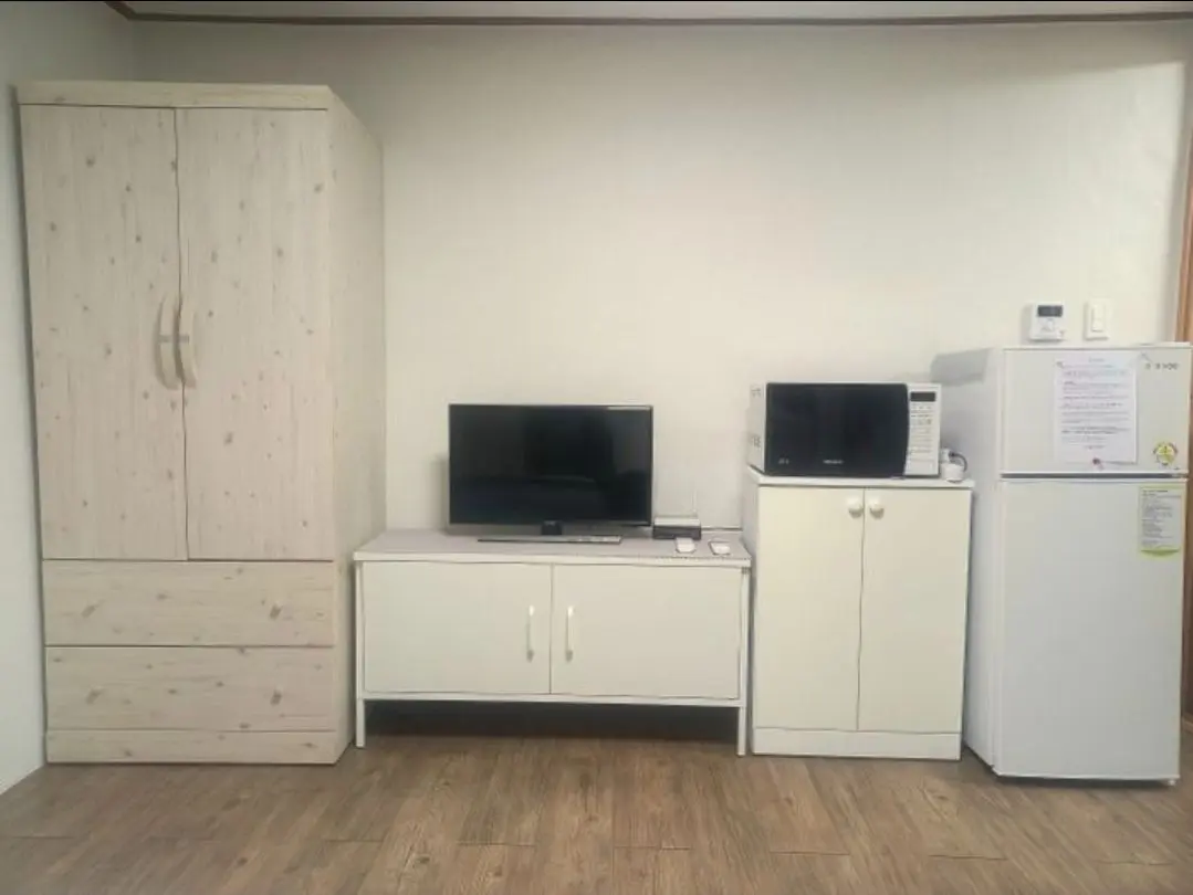 Cheongju, Chungbuk walkable House 1BR & sleeps 1 Bokdae-dong_Cleanliness 7.2. Available Cover Photo