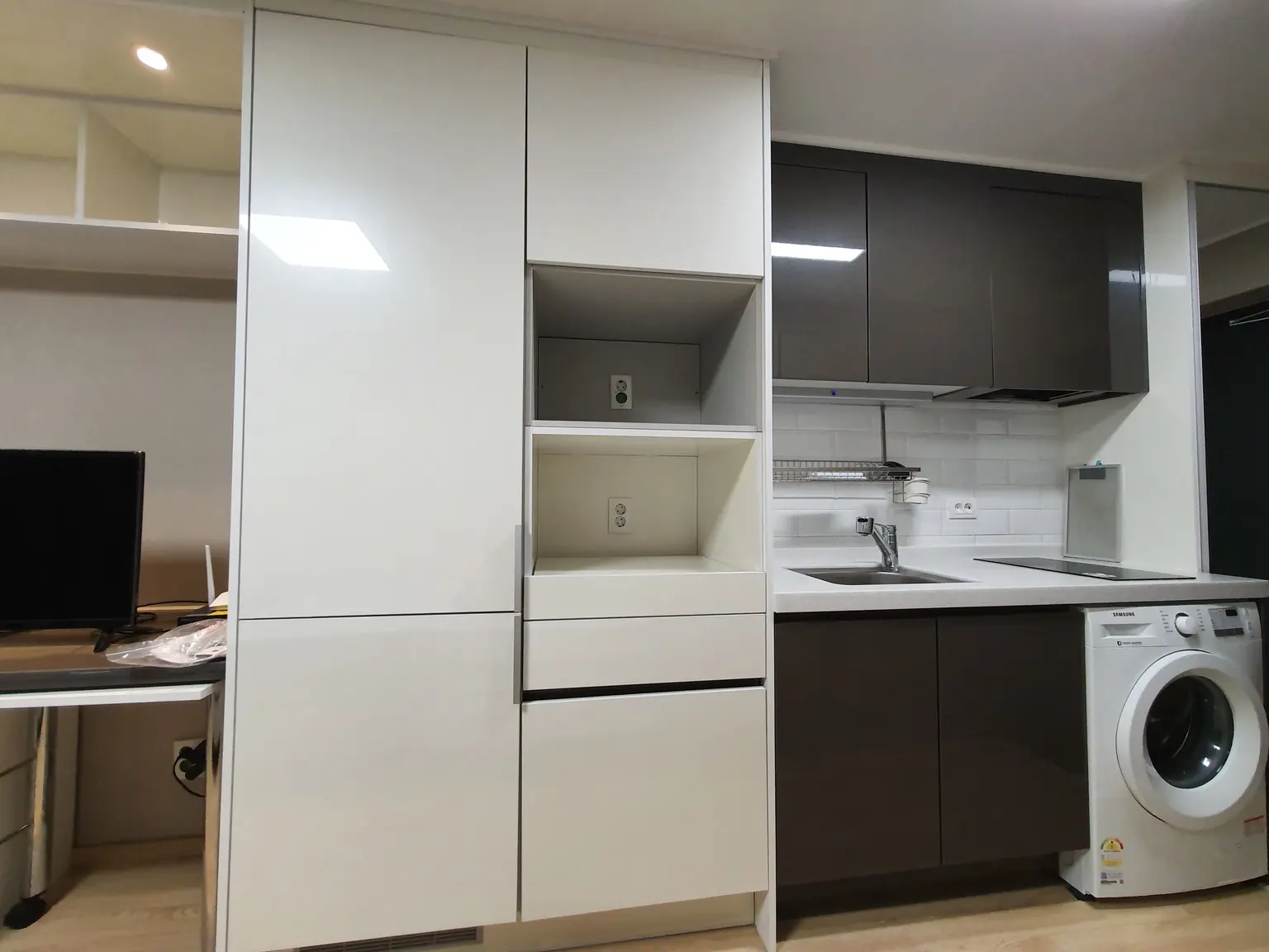 Interior photo 1 - Accommodation with terrace (1BR & sleeps 1)