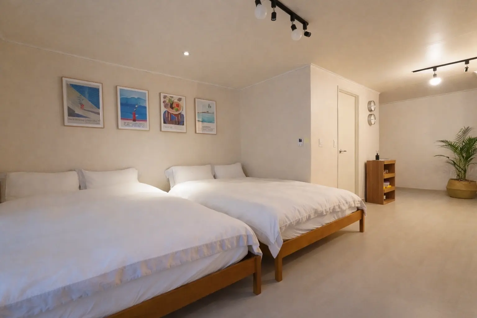 Seoul Mapo 1 minute from Hongik University Station. 1st floor #Super-close #Remodeling - main image