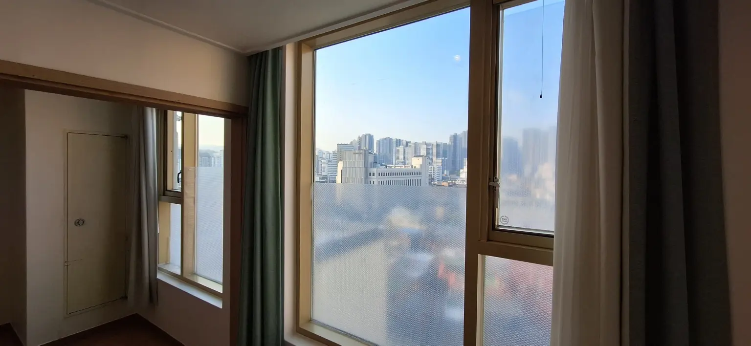House 1BR·sleeps 3 【首尔江东区】地铁5号线，精装修，朝南，无楼层噪音，视野开阔 Cover Photo