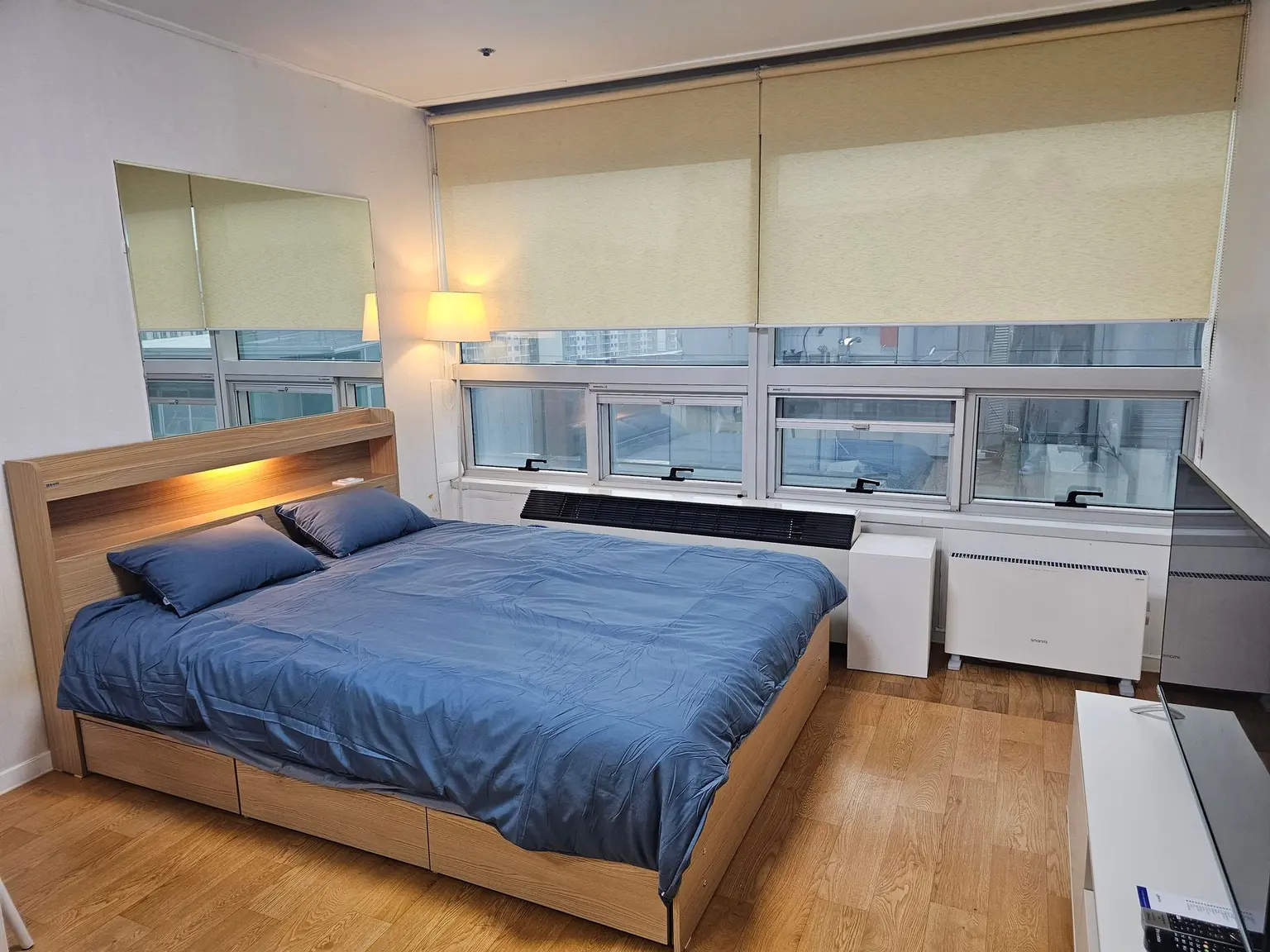 Suwon Yeongtong A walkable & workation Serviced apartment 1BR & sleeps 2 Yeongtong Station Officetel Fully Furnished Cover Photo
