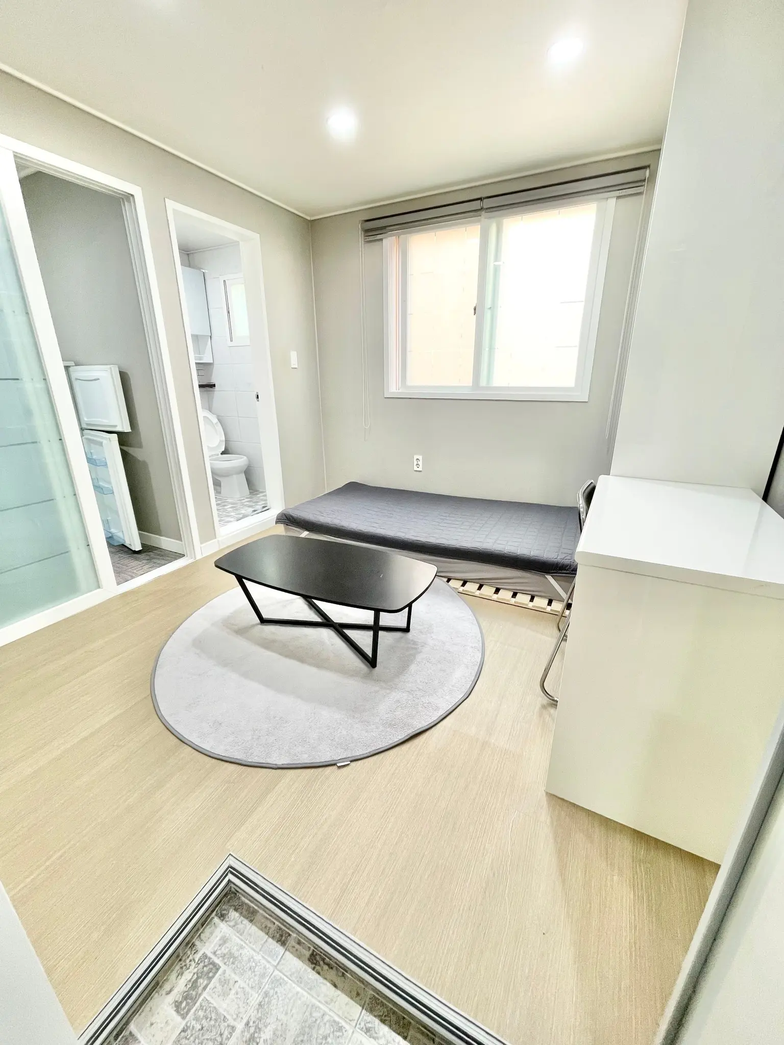 Daegu Clean Blind Room House - image2