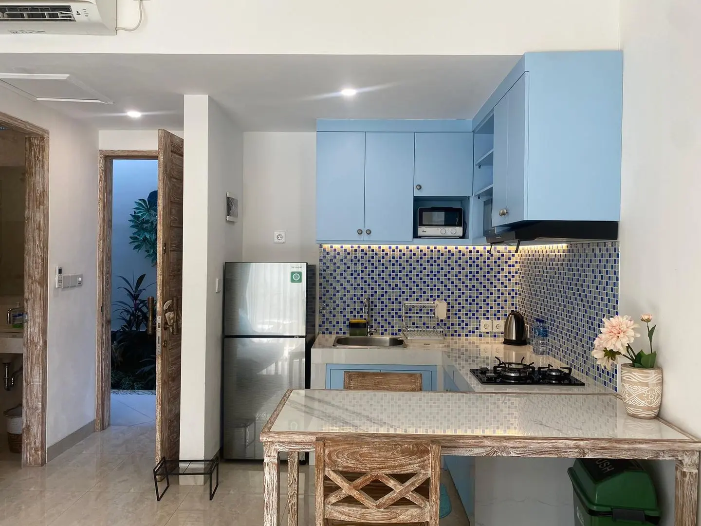 Bali_Sanur  Hotel 1BR & sleeps 2 Ocean Star Service Apartment with Full Kitchen Facilities Suite Cover Photo