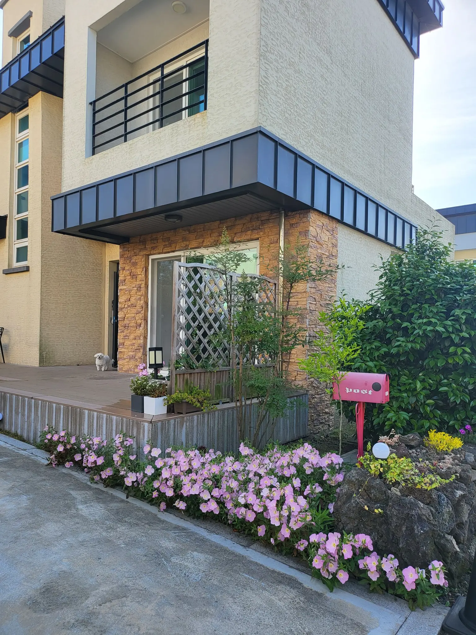 [Jeju Hyeopjae] Clean two-room townhouse