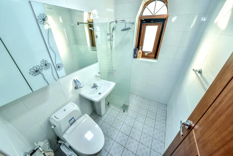 [Namwon, Seogwipo] Pension with Ocean Views in All Rooms and Swimming Pool Right in Front of Golf Putting Green in the Courtyard_24 Pyeong 4