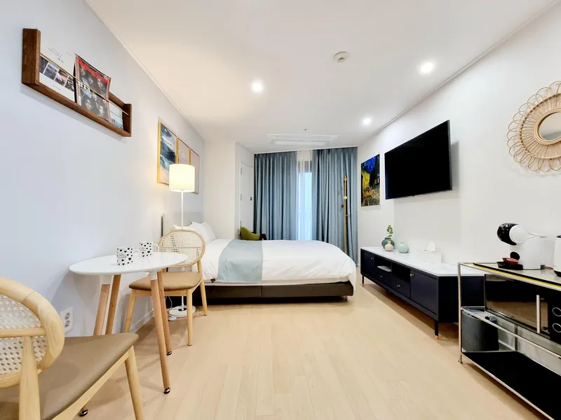 [Sokcho] Newly built top-floor residence hotel right in front of the beach #SideOceanView 3