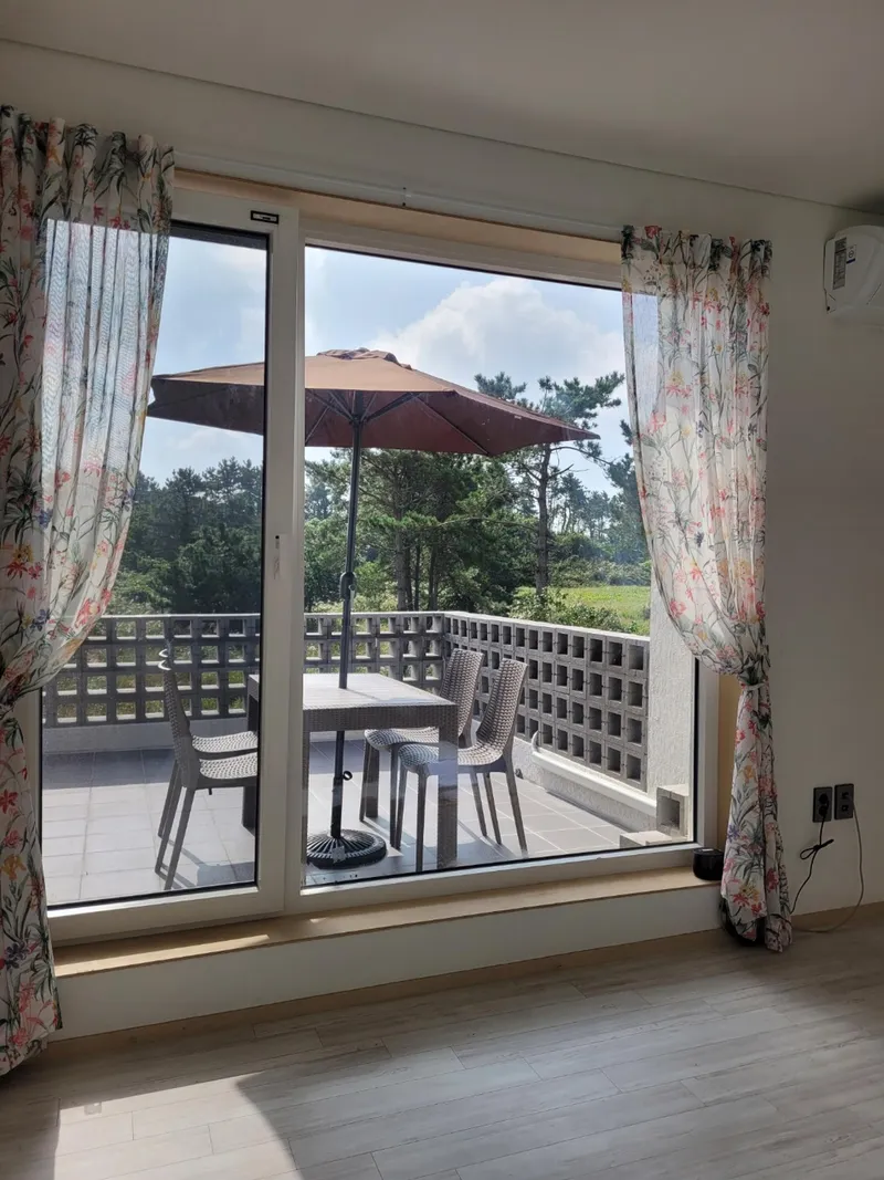 [제주 한림][한림애니하우스*숲*] 한라산과 금오름이 보이는 숲속의 2층 독채 24