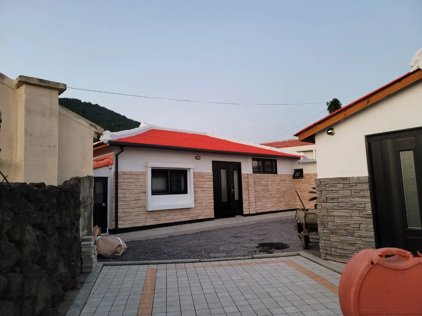济州旧左 终达石头屋 单间独立屋 - main image