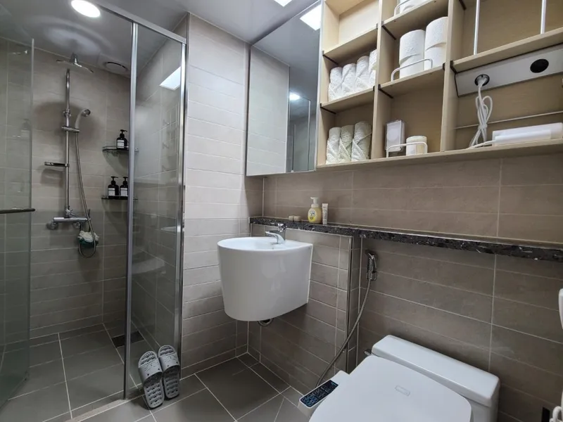 [Gangneung] Yeongjin Beach Ocean View Guaranteed Cider House 20 Pyeong Room 1, Living Room 1 13
