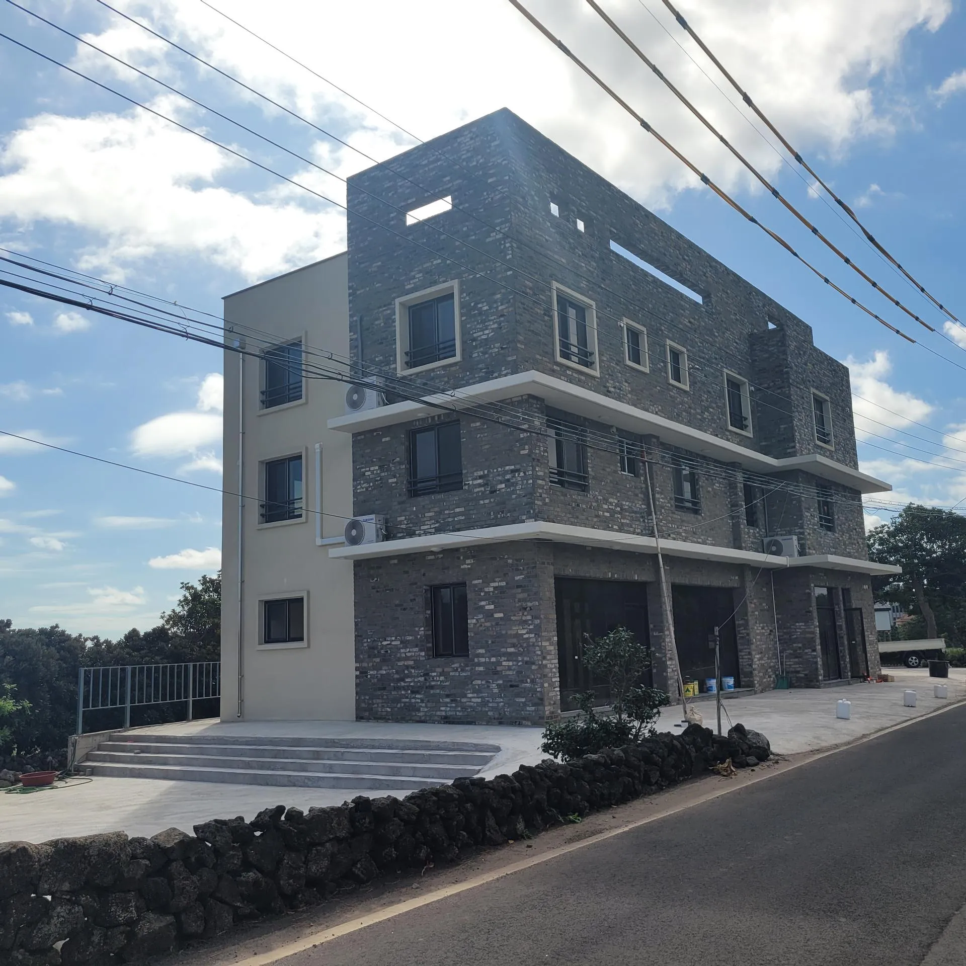 Seongsan-eup Sunrise Peak View One-Bedroom House