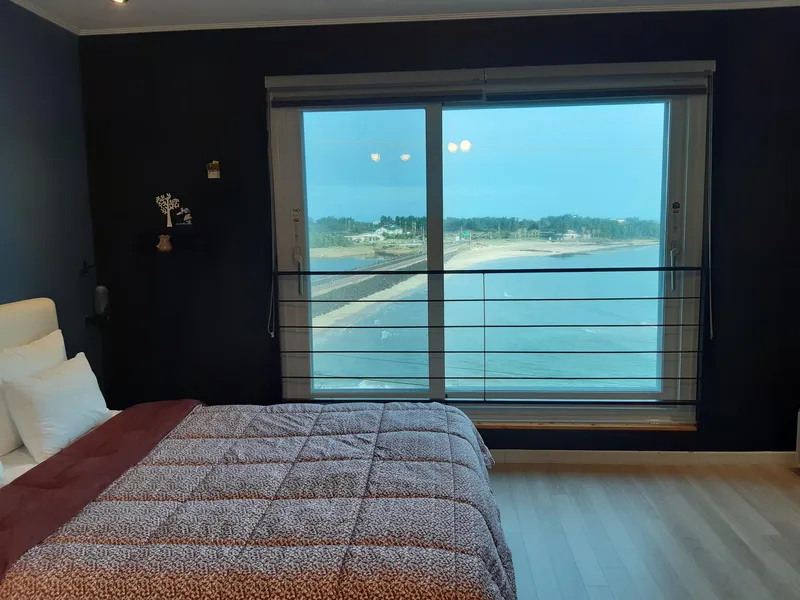 [Gujwa, Jeju] Jeju Gujwa_Hado Ocean View Blue Room Known Only to Those in the Know_Room 303 12