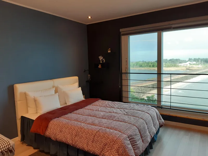 [Gujwa, Jeju] Jeju Gujwa_Hado Ocean View Blue Room Known Only to Those in the Know_Room 303 11