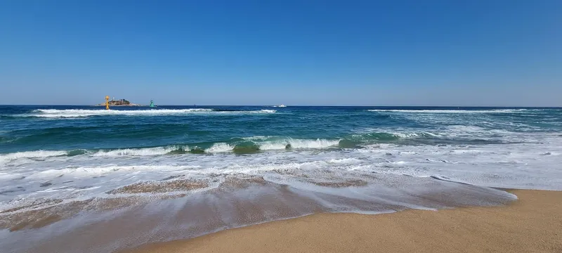 [Sokcho] One-room side ocean view 30 seconds walk from Sokcho Beach 28