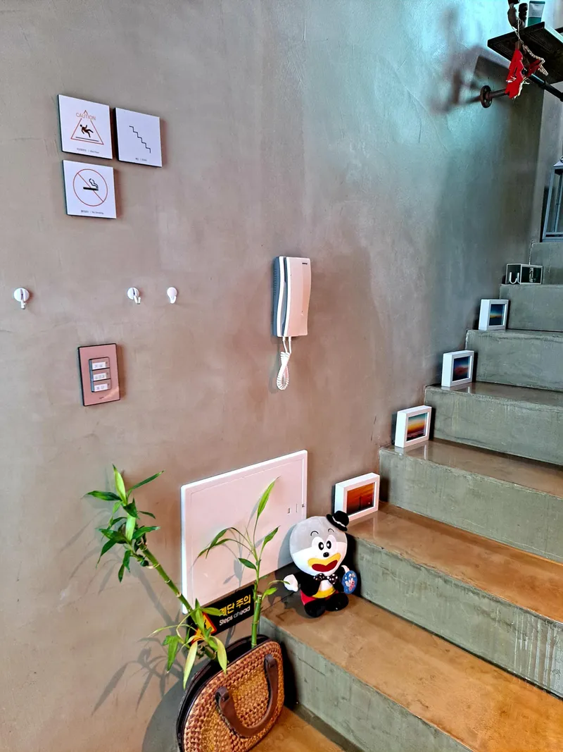 [Gujwa, Jeju] 30% Off October-November Ocean View Beachfront 2nd Floor Duplex Studio 201. 28